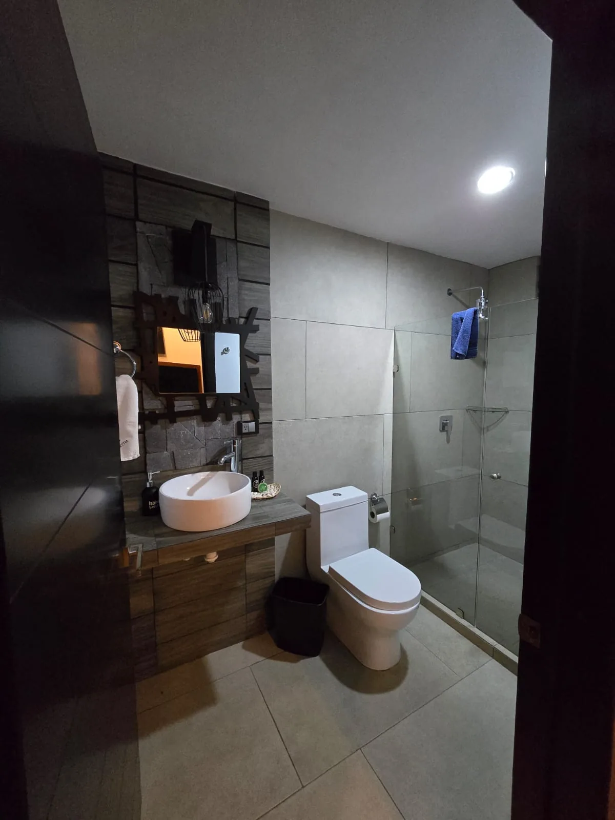 Baño de la Suite Doble