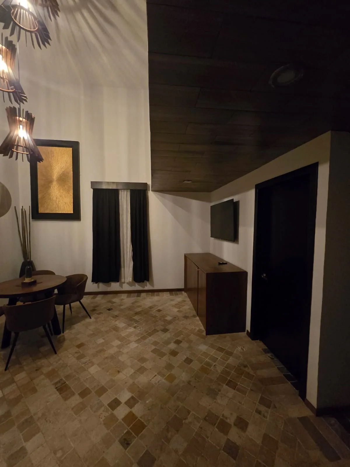 Queen Suite — comedor privado