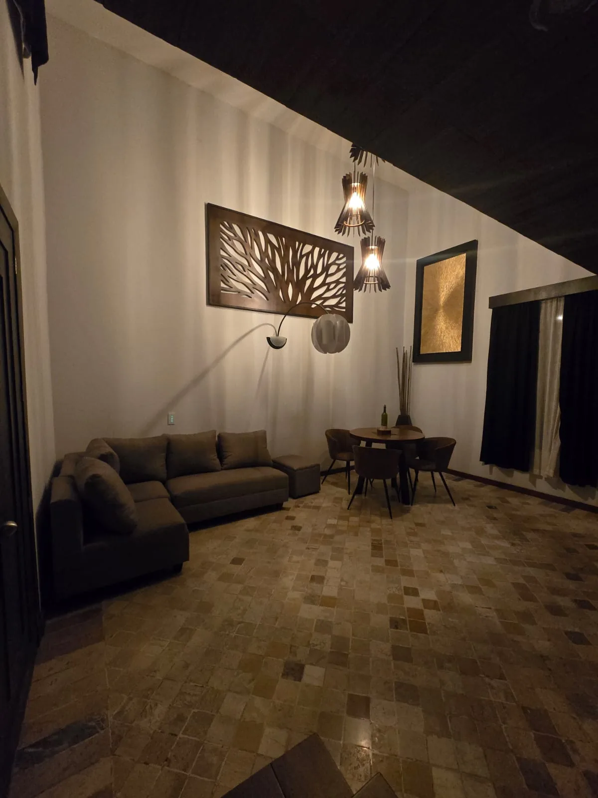 Queen Suite — sala de estar